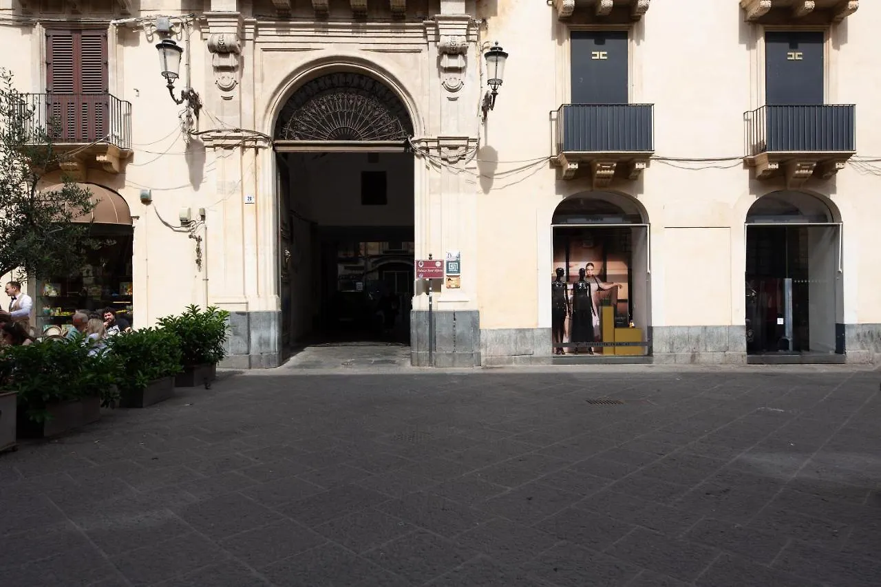 Hotel La Regina Del Duomo Catania Centro